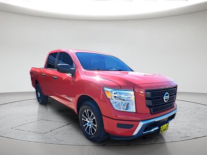 Used 2022 Nissan Titan SV