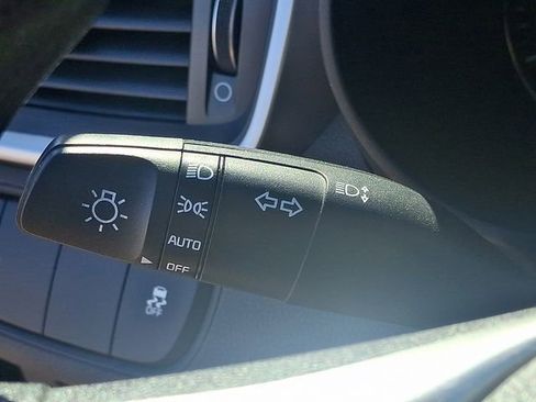 Used 2019 Kia Sorento L image 24