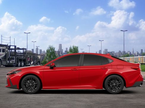 New 2026 Toyota Camry SE FWD image 4