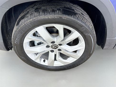 Used 2023 Volkswagen Taos S w/ Driver Assistance Package AWD/4WD image 29