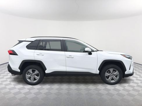 Certified 2025 Toyota RAV4 XLE FWD image 18