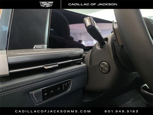 New 2026 Cadillac Escalade IQ Luxury 2 image 17