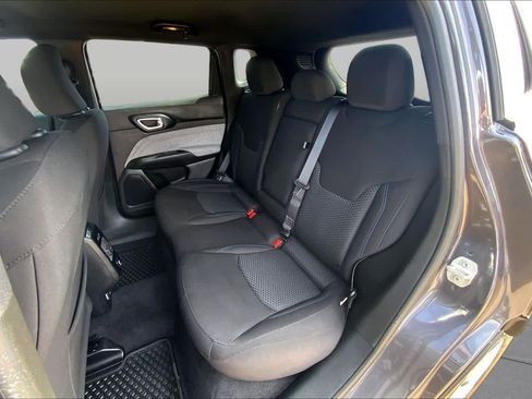 Used 2024 Jeep Compass Sport AWD/4WD image 21