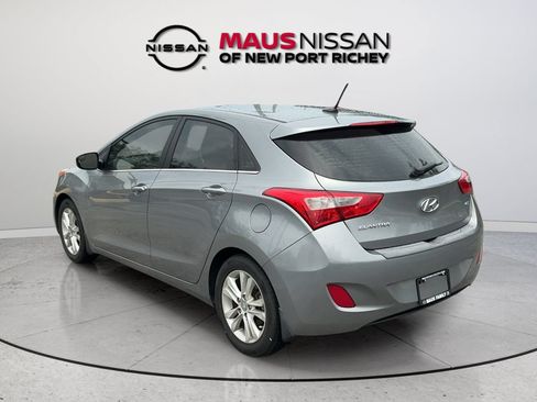 Used 2015 Hyundai Elantra GT FWD image 8