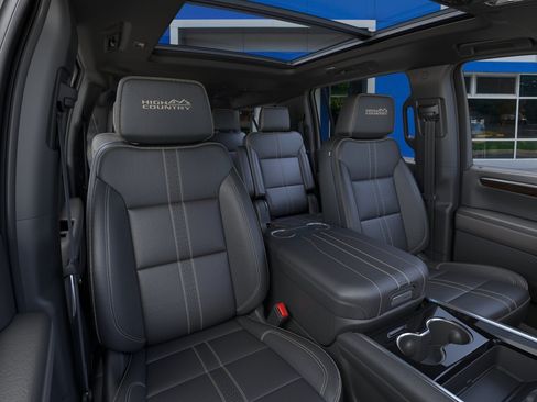 New 2026 Chevrolet Suburban High Country AWD/4WD image 40