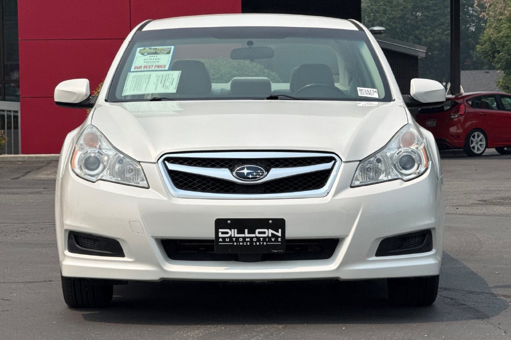 Used 2011 Subaru Legacy 2.5i Premium w/ All-Weather Pkg AWD/4WD image 10