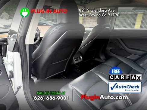 Used 2023 Tesla Model 3 Standard Range RWD image 9