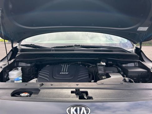 Used 2018 Kia Sedona SX Limited FWD image 29