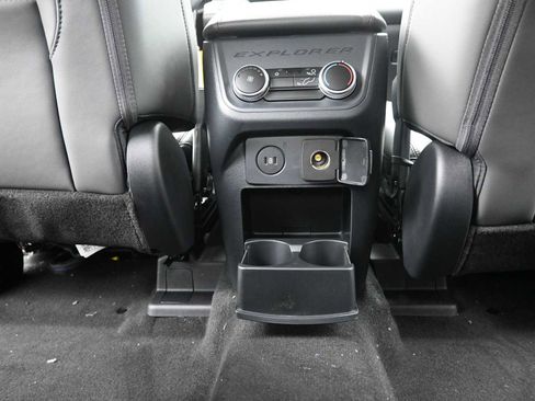 New 2026 Ford Explorer Active image 13