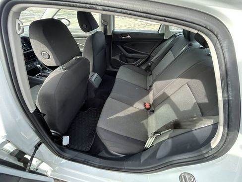 Used 2020 Volkswagen Jetta S w/ Driver Assistance Package image 22