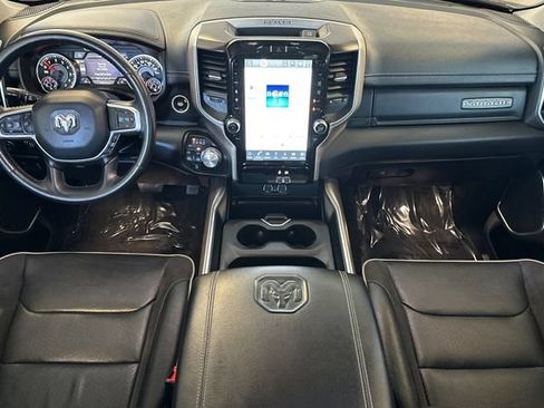 Used 2022 RAM 1500 Laramie AWD/4WD image 15