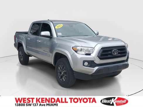 Used 2023 Toyota Tacoma SR5 RWD image 1