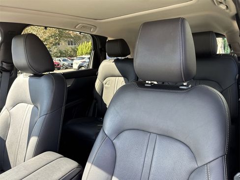 Used 2024 MAZDA CX-90 Plug-In Hybrid w/ Premium Pkg image 43