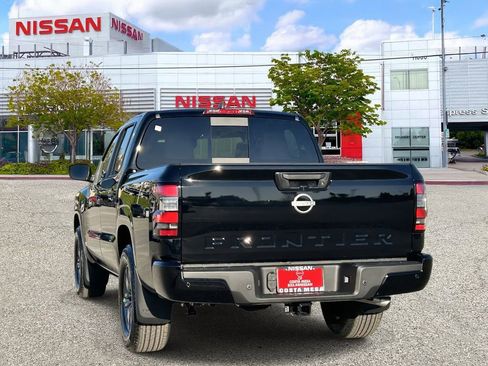 New 2026 Nissan Frontier SV w/ SV Convenience Package image 3