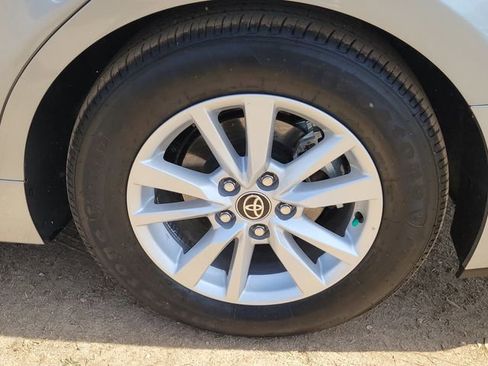 Used 2025 Toyota Camry LE w/ Convenience Package FWD image 19