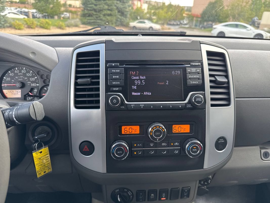 Used 2017 Nissan Frontier SV w/ SV Value Truck Package AWD/4WD image 30