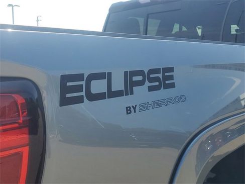 New 2025 GMC Sierra 1500 AT4 w/ Technology Package image 9