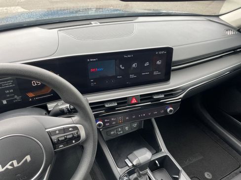 Used 2025 Kia K5 LXS image 17