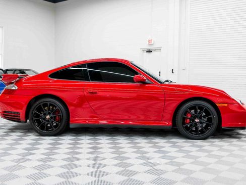 Used 2004 Porsche 911 Carrera 4S AWD/4WD image 6