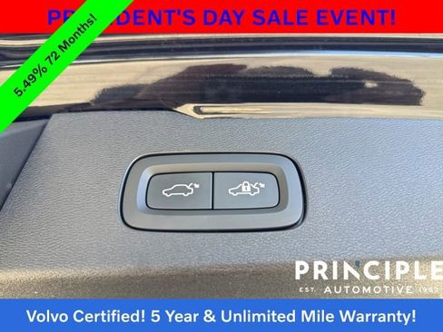 Certified 2025 Volvo V60 B5 Cross Country Plus image 41