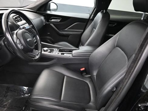 Used 2020 Jaguar F-PACE Premium AWD/4WD image 9