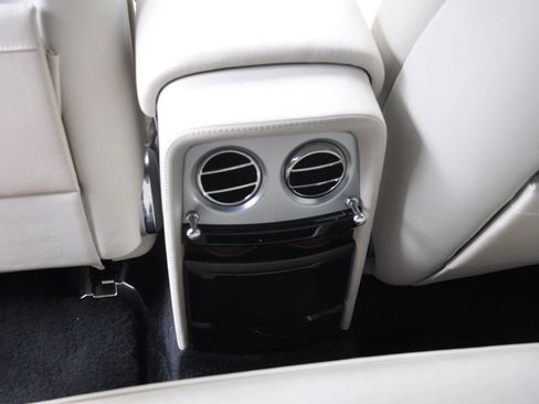 Used 2009 Rolls-Royce Phantom Coupe image 21