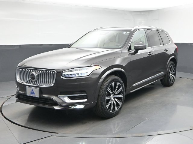 Used 2024 Volvo XC90 B5 Plus w/ Protection Package AWD/4WD image 3
