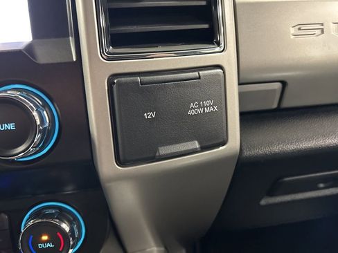 Certified 2021 Ford F250 Lariat AWD/4WD image 28