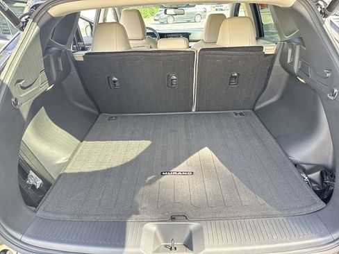 New 2025 Nissan Murano SL image 12