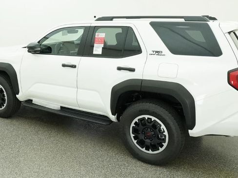 New 2026 Toyota 4Runner TRD Off-Road Premium AWD/4WD image 4