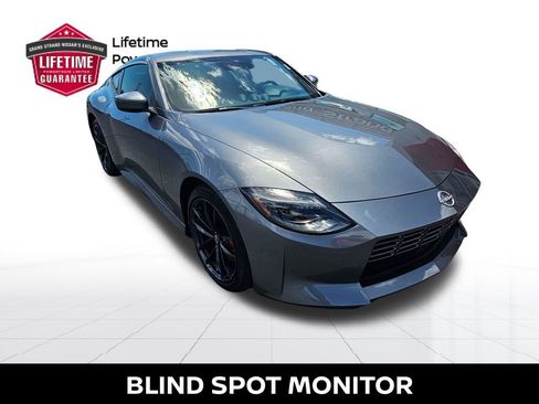 Used 2024 Nissan Z Performance w/ Floor Mat Package RWD image 6