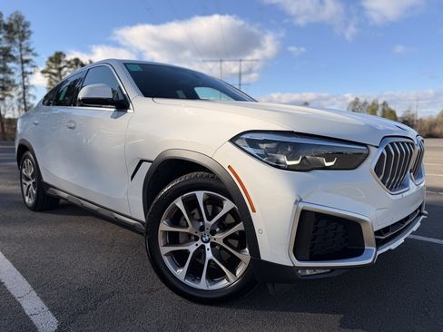 Used 2021 BMW X6 xDrive40i w/ Convenience Package image 1