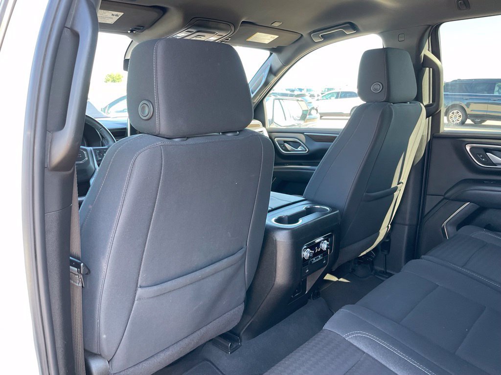 Used 2024 GMC Yukon SLE AWD/4WD image 44
