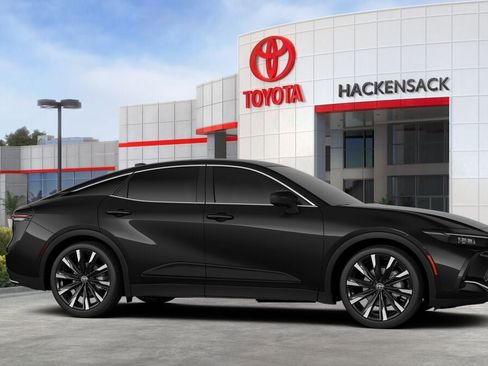 New 2026 Toyota Crown Platinum image 13