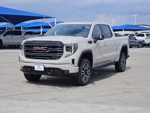 New 2026 GMC Sierra 1500 AT4 w/ AT4 Premium Package AWD/4WD image 2