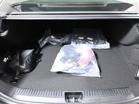 New 2026 Mercedes-Benz E 53 AMG e 4MATIC Sedan image 35