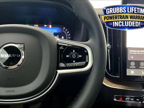 New 2026 Volvo XC60 B5 Core AWD/4WD image 13