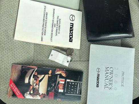 Used 2000 MAZDA Protege DX image 57