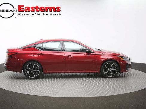 Used 2024 Nissan Altima 2.5 SR w/ SR Premium Package FWD image 44