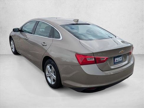 Used 2024 Chevrolet Malibu LT FWD image 7