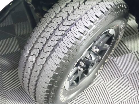 Used 2026 RAM 2500 Laramie AWD/4WD image 25