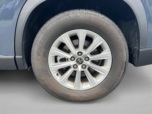 Certified 2025 Toyota Grand Highlander FWD image 26