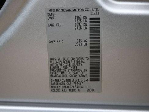 Used 2024 Nissan Altima 2.5 SR FWD image 37