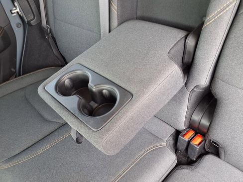 Used 2024 Jeep Wrangler Unlimited Sahara image 8