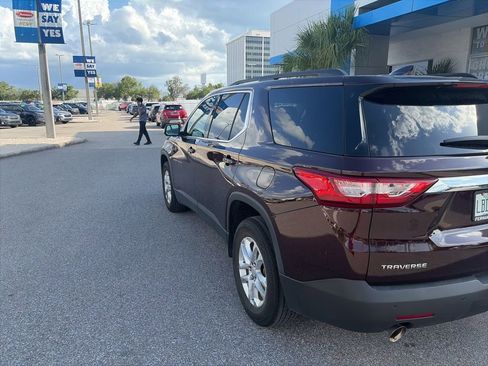 Used 2019 Chevrolet Traverse LT FWD image 6