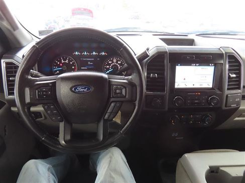 Used 2017 Ford F150 XLT w/ Equipment Group 302A Luxury AWD/4WD image 20