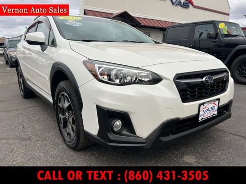 Used 2018 Subaru Crosstrek 2.0i Premium image 3