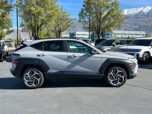 Certified 2026 Hyundai Kona SEL Premium AWD/4WD image 6