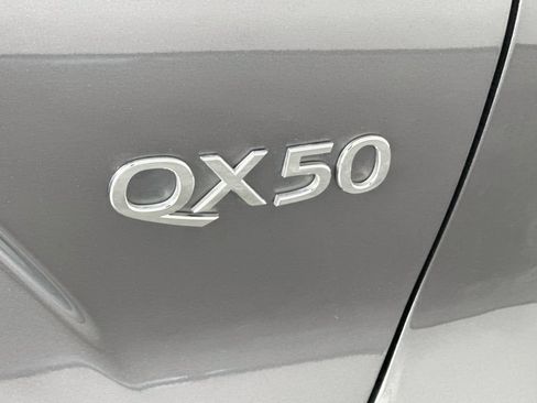 Used 2021 INFINITI QX50 Luxe FWD image 29