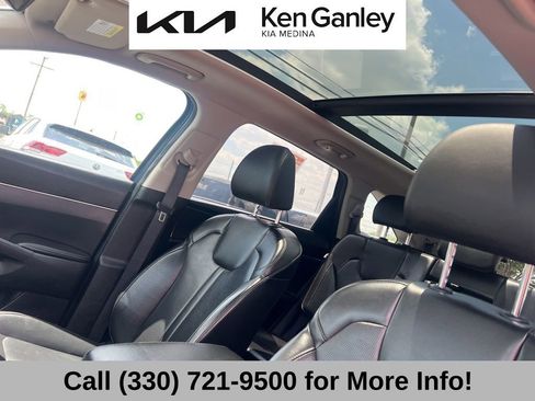 Certified 2024 Kia Sorento S w/ Panoramic Sunroof Package FWD image 43